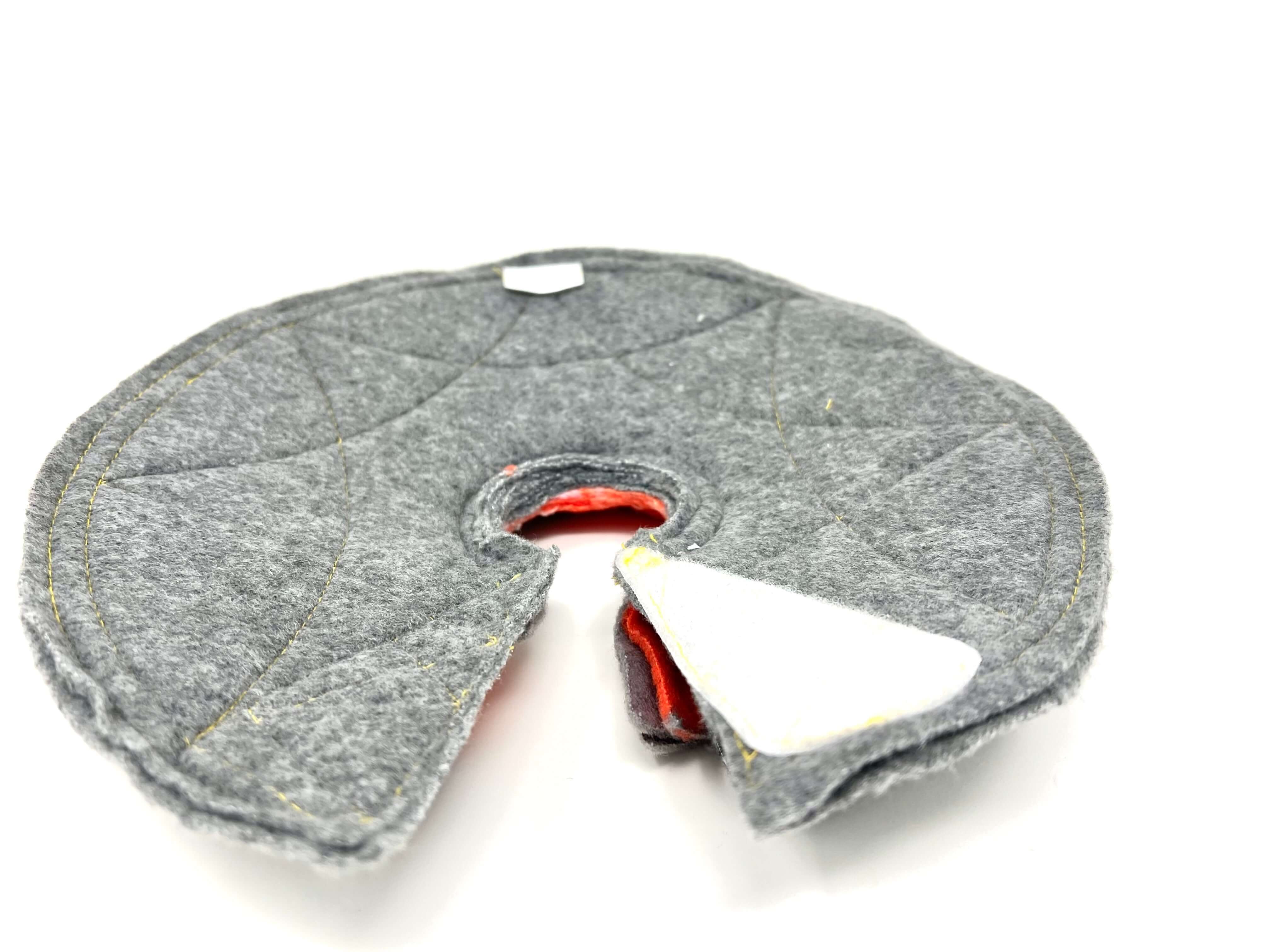 Machine-washable fringy cone collar – soft yet firm barrier for severe plucking birds